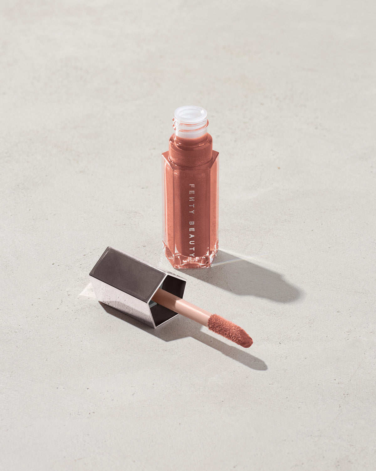 Gloss Bomb Universal Lip Luminizer ?? Fenty Glow - Image 16