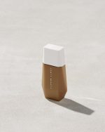 Eaze Drop Lightweight Blurring Skin Tint ?? 18