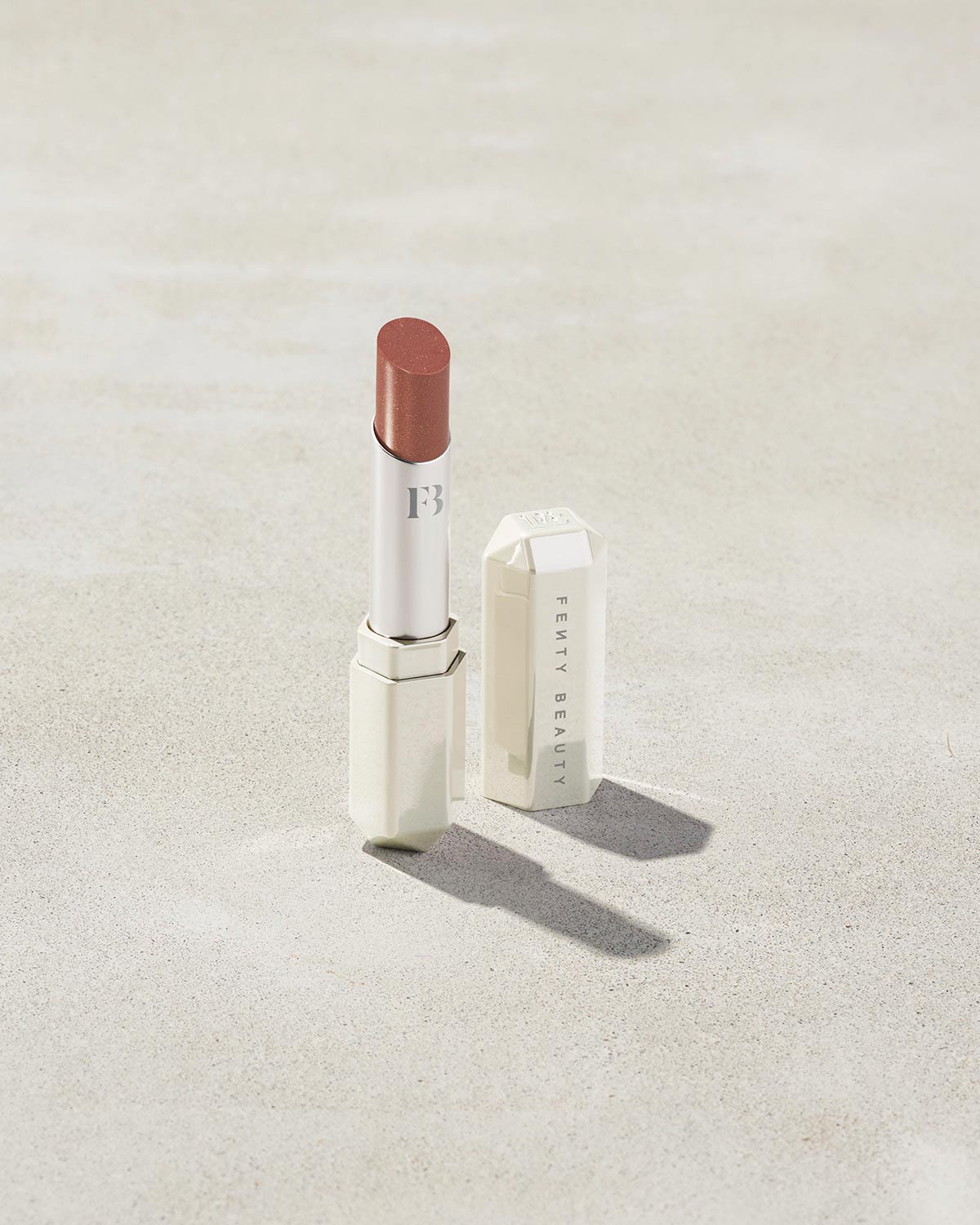 Slip Shine Sheer Shiny Lipstick ?? Bubble Rum