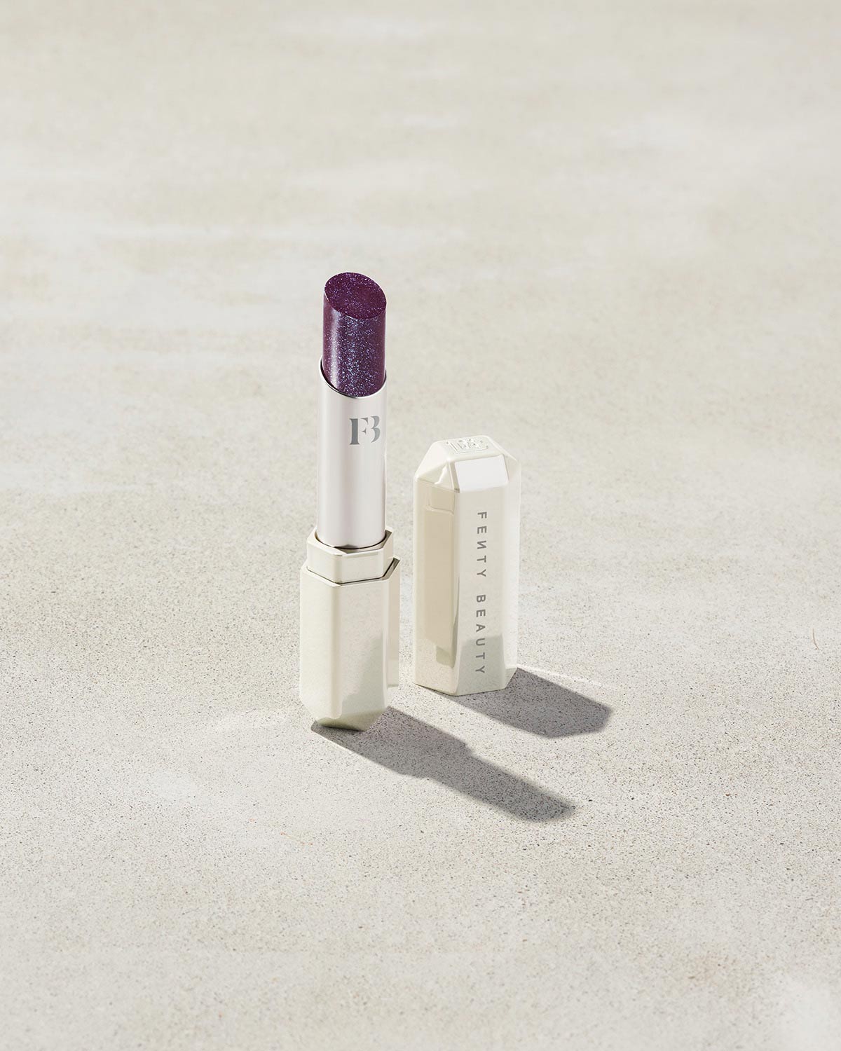 Slip Shine Sheer Shiny Lipstick ?? Vamps Who Brunch