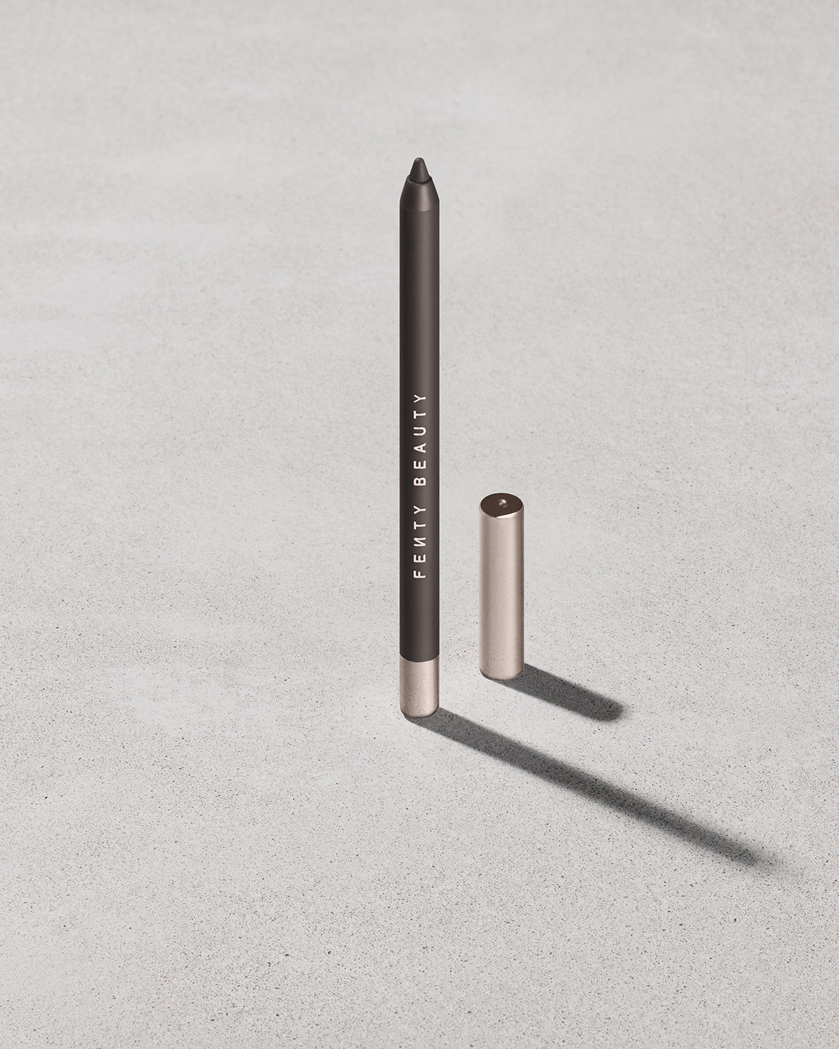 Trace'd Out Longwear Waterproof Pencil Lip Liner ?? Coal Blooded