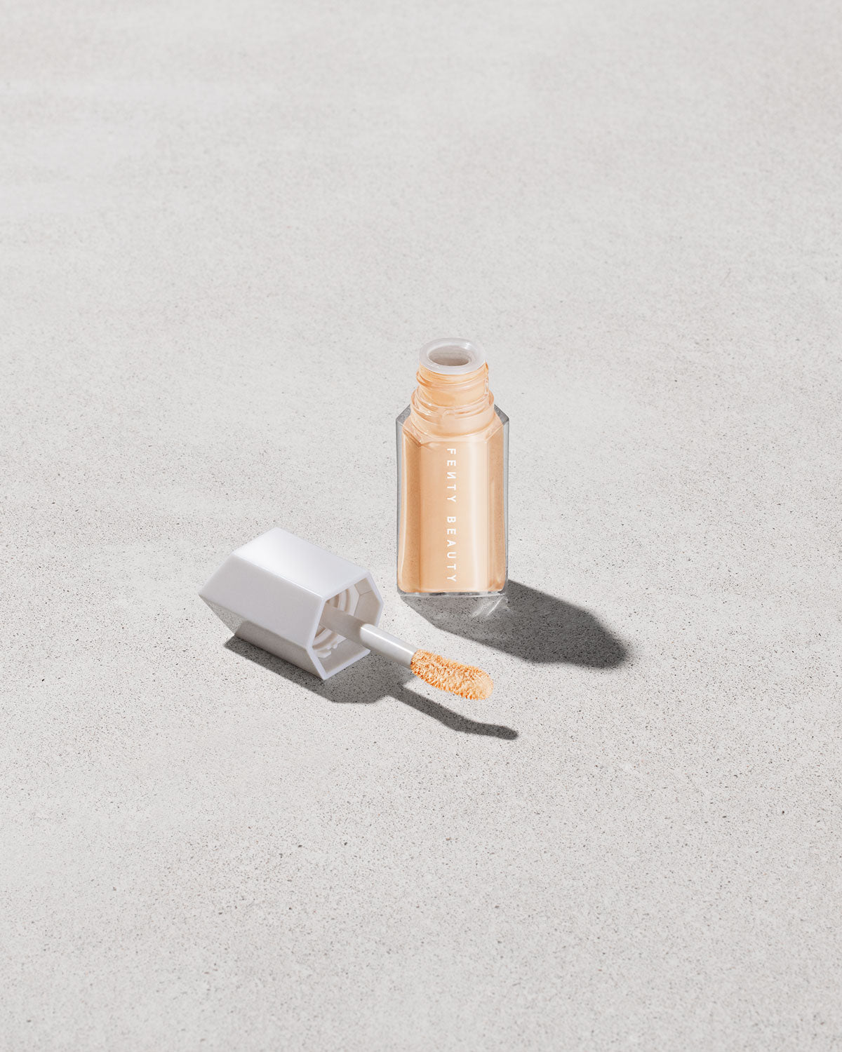 We're Even Hydrating Longwear Concealer ?? 230W - Image 14
