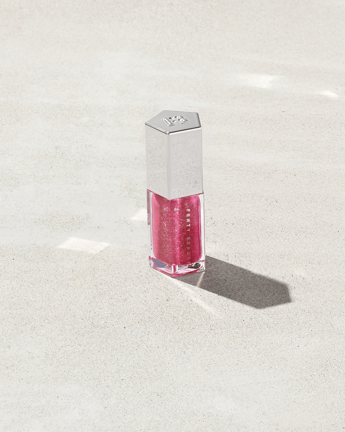Gloss Bomb Universal Lip Luminizer ?? RiRi - Image 15