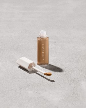 We're Even Hydrating Longwear Concealer ?? 300N