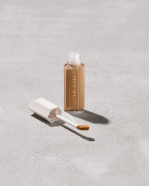 We're Even Hydrating Longwear Concealer ?? 310W
