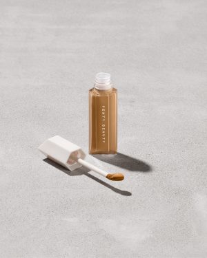 We're Even Hydrating Longwear Concealer ?? 330W