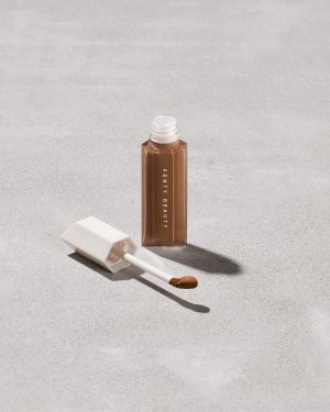 We're Even Hydrating Longwear Concealer ?? 445N